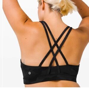 Lululemon Energy Bra Medium Support size 4
Heritage 365 Camo Deep Coal Multi